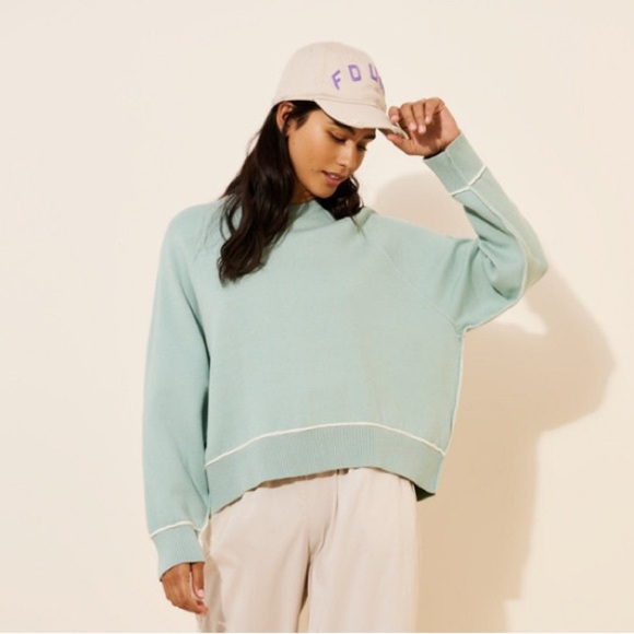 NWT! Anthropologie Green The Oaklyn Cozy Crew-Neck Sweatshirt - Size XL 🐬 - Picture 1 of 8